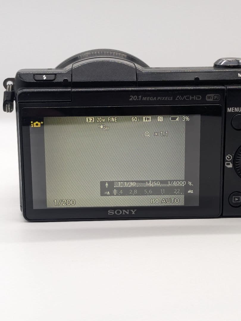 ジャンク SONY ミラーレス一眼 α5000 ソニー selp1650