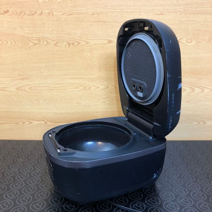 TIGER タイガー 土鍋 圧力IH炊飯ジャー JPG-S100KS  ジャンク