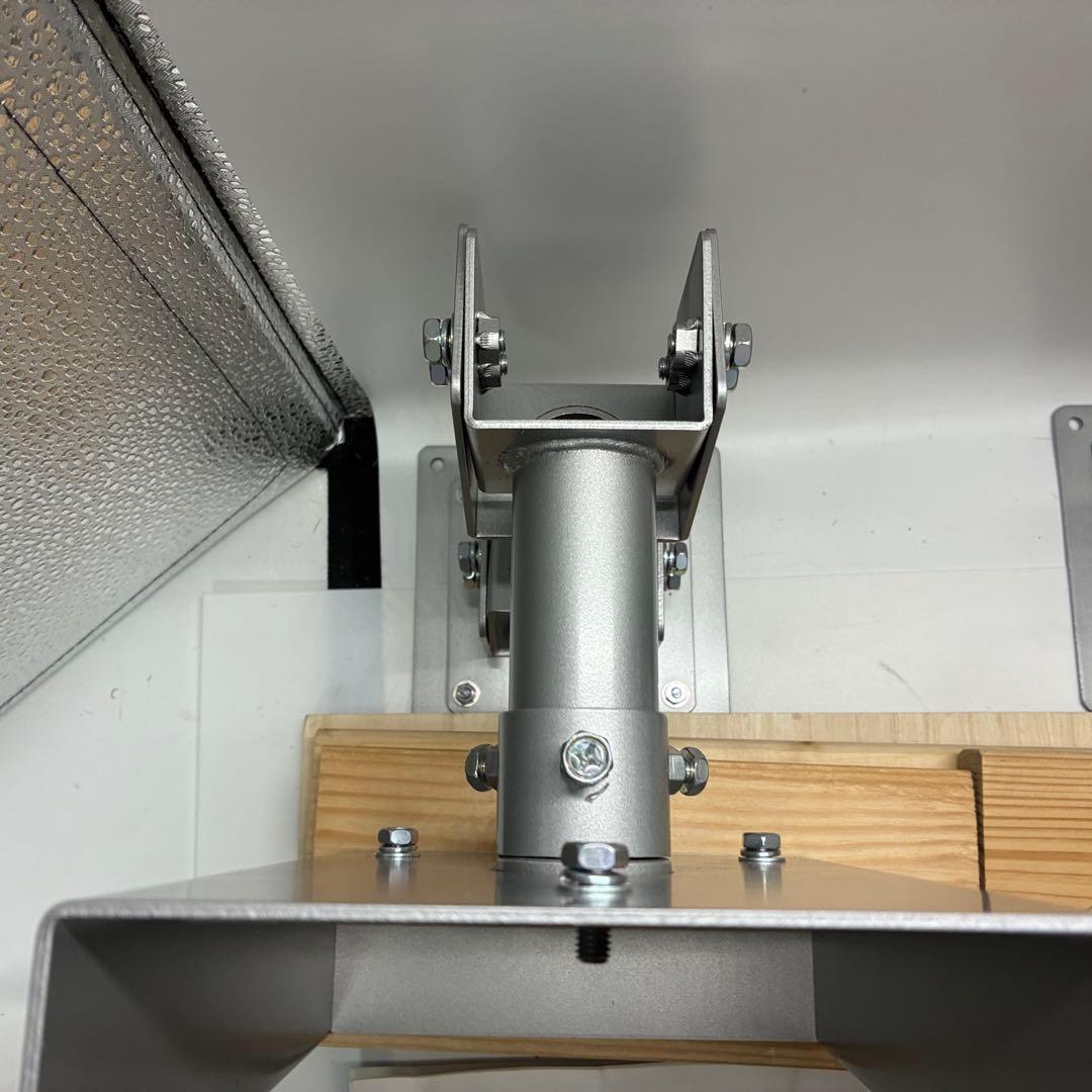 液晶モニター天吊りブラケット ハイテクフォーラム KHP-202LCV 2個