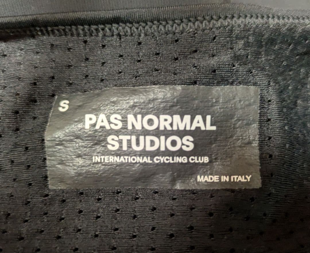 格安☆使用頻度少ない　Mechanism Deep Winter Bibs