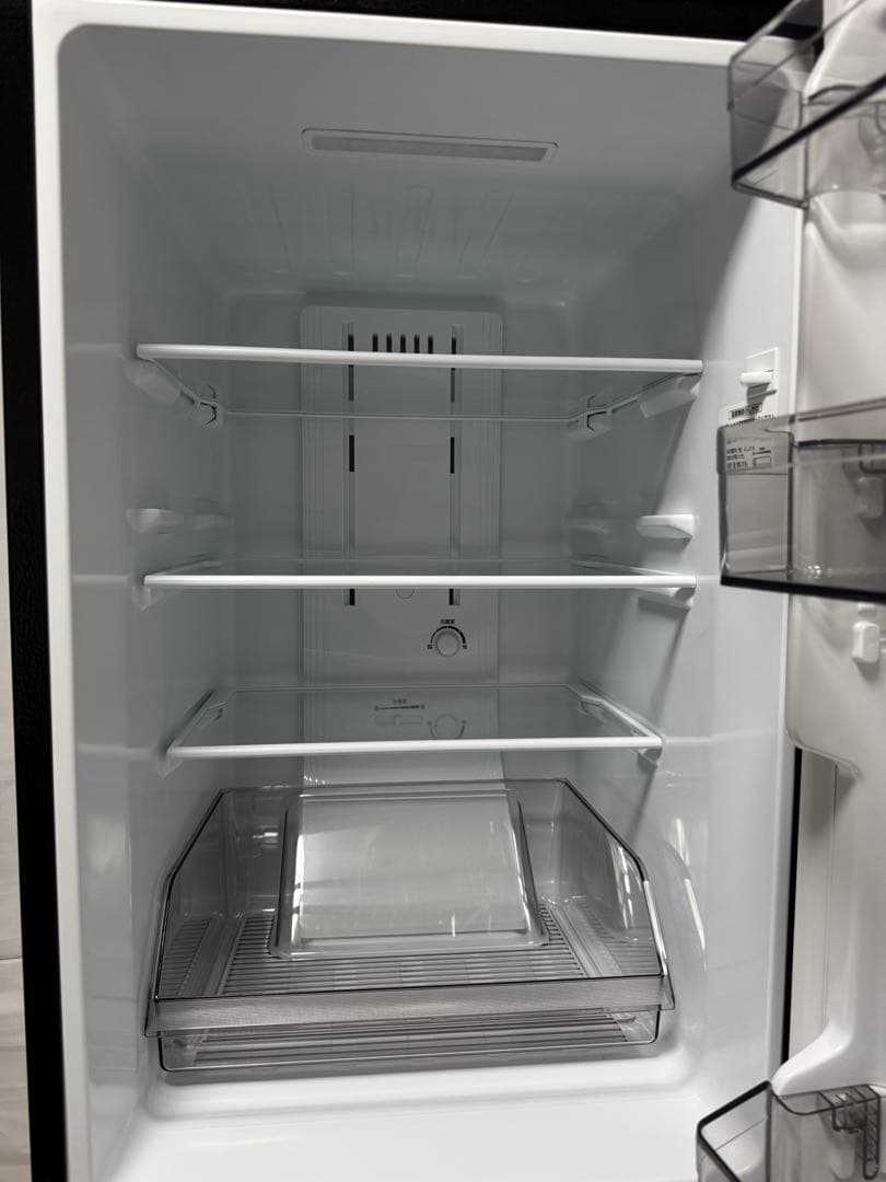 東芝GR-V15BS(K) 2ドア冷蔵庫 (153L右開き) セミマットブラック