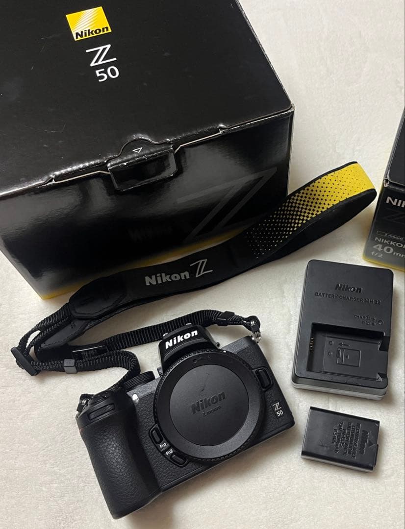 美品‼️nikon z50 ミラーレス一眼カメラ