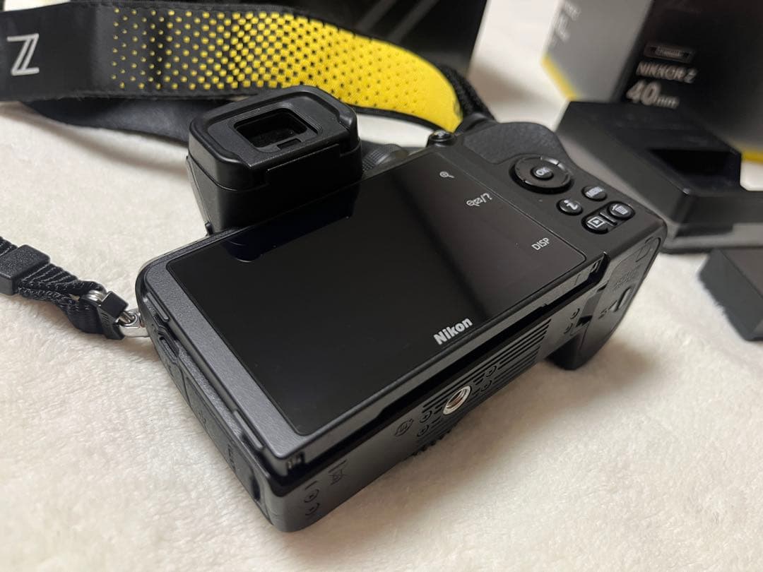 美品‼️nikon z50 ミラーレス一眼カメラ