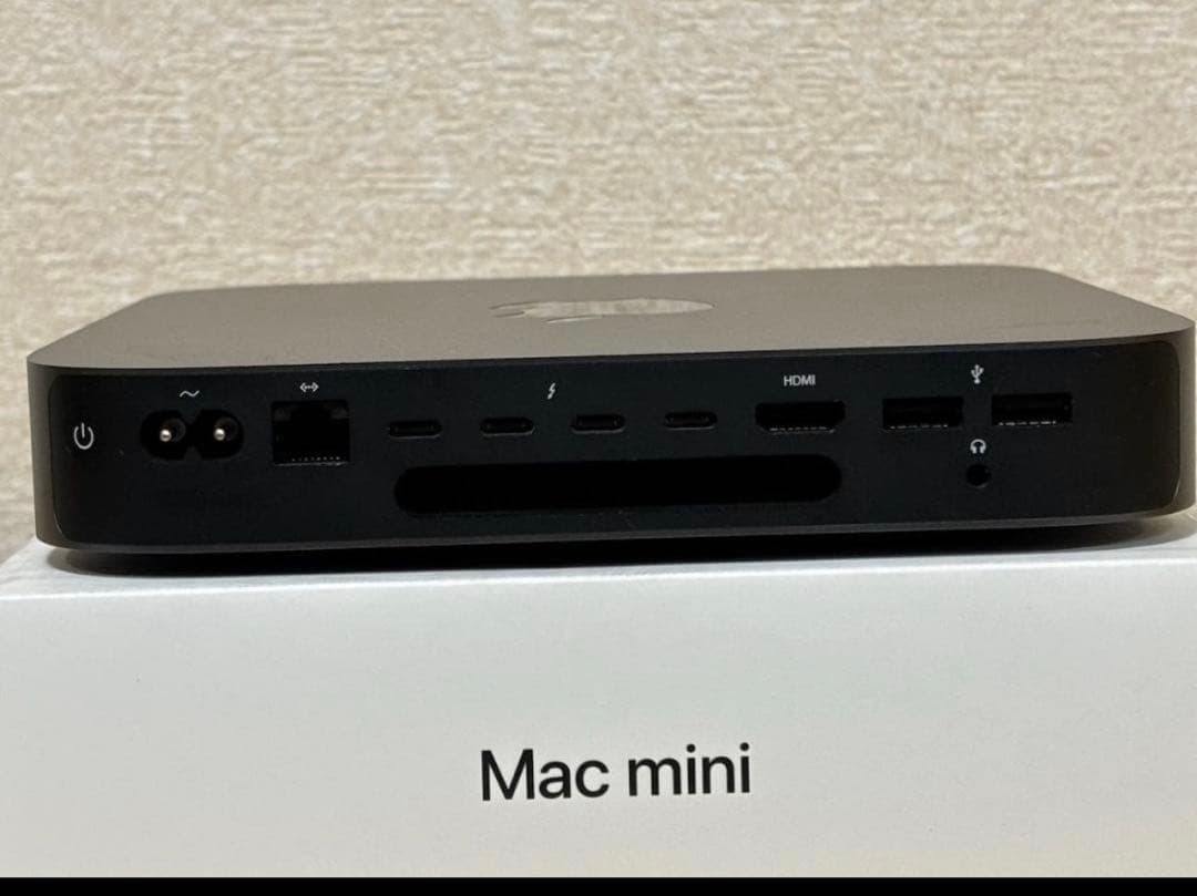 Mac Mini 2018 i5 6コア32G SSD512G