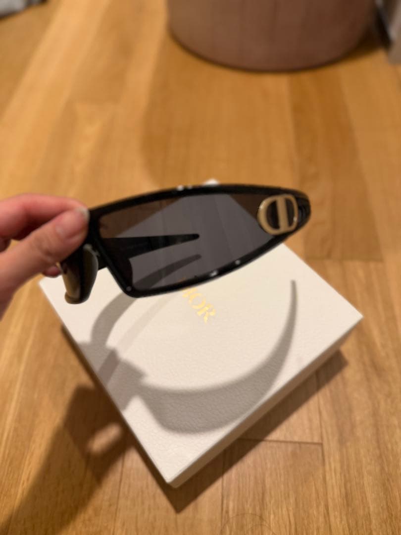 Dior ブラック サングラス