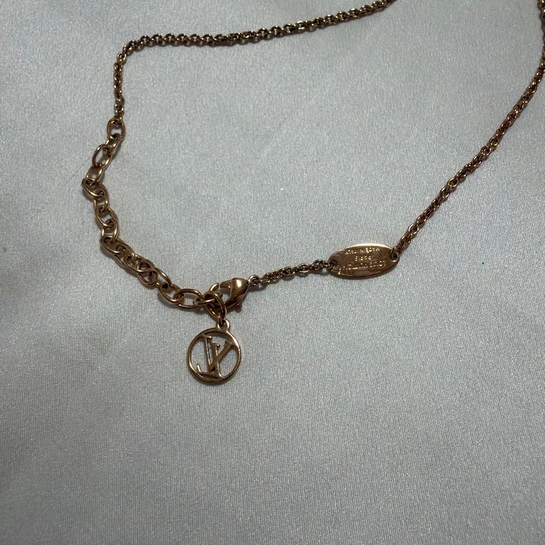 LOUIS VUITTON ルイヴィトン　アイコニック