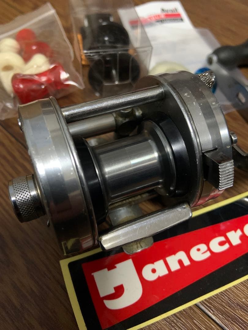 アブガルシア　abu2500c 付属多数！！　アベイルスプール！！　純正あり