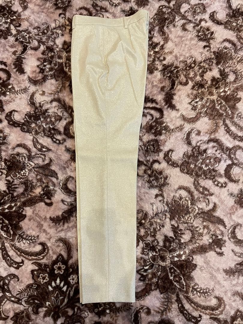 新品未使用　マックスマーラ　パンツ　ベージュ　42