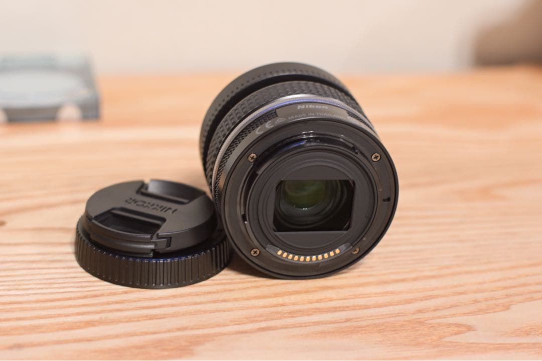 【美品】NIKKOR Z 28mm F2.8 SE ＋プロテクター＋レンズフード