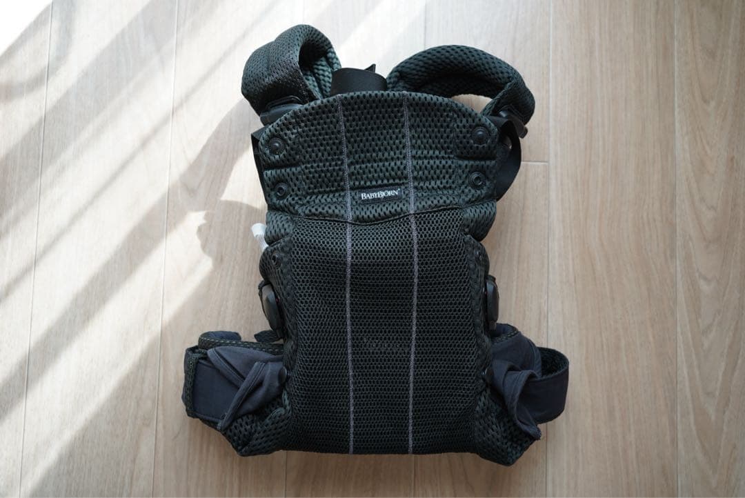 【期間限定6,000円引き！】BABYBJÖRN harmony 抱っこひも