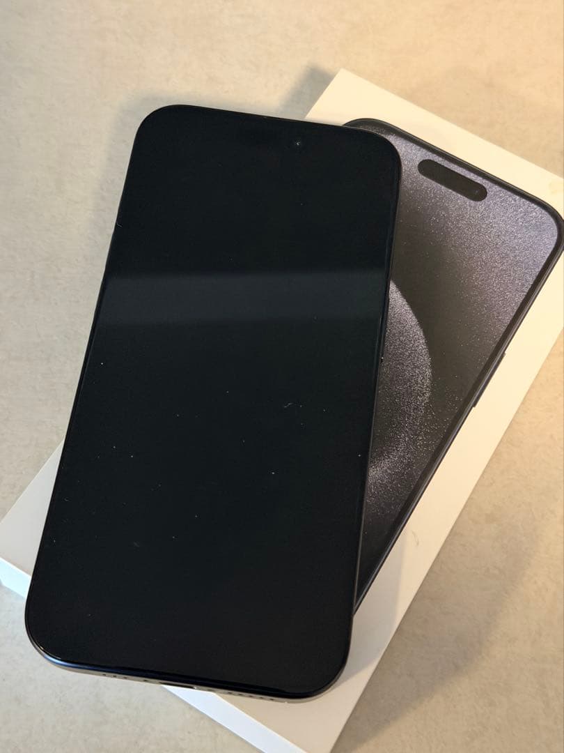 香港版 iPhone 15 Pro 512GB