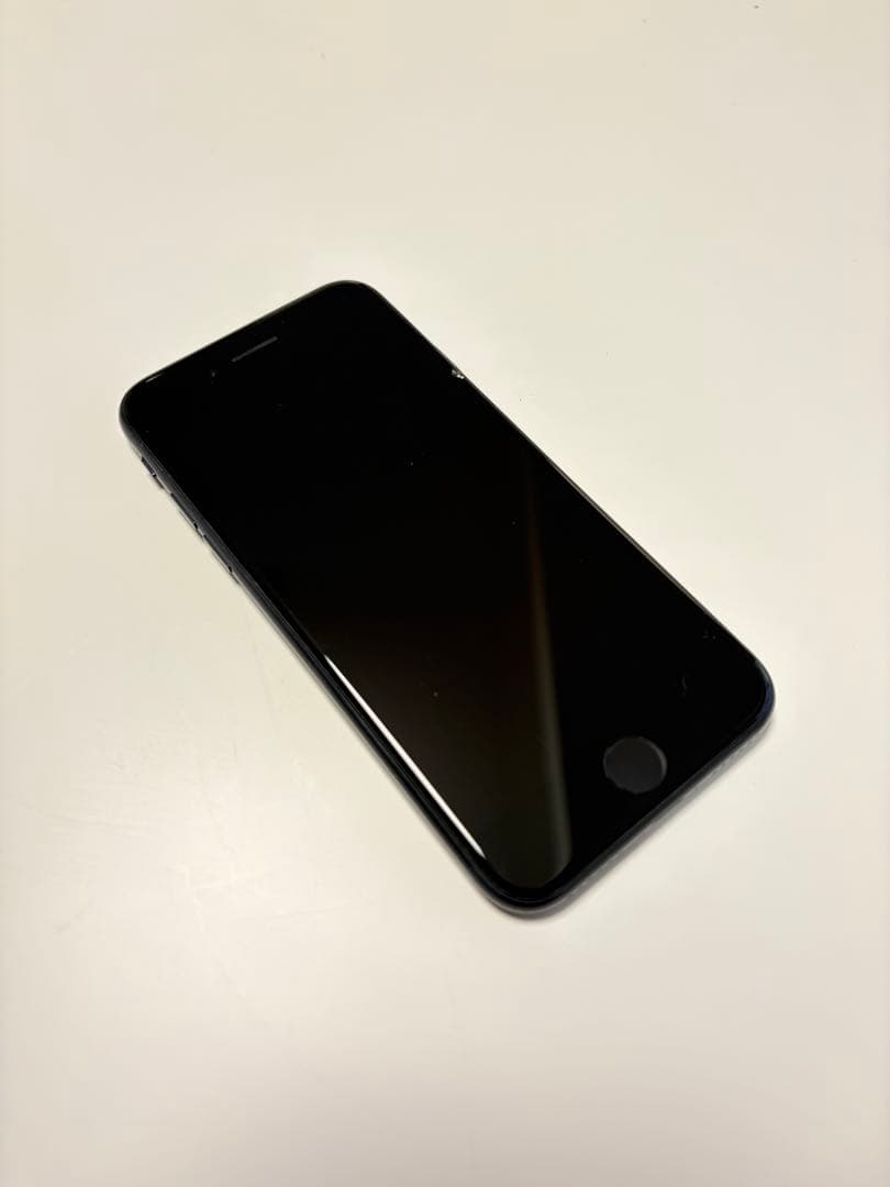 【SIMフリー】iPhone SE 第3世代 64GB｜安値・動作良好