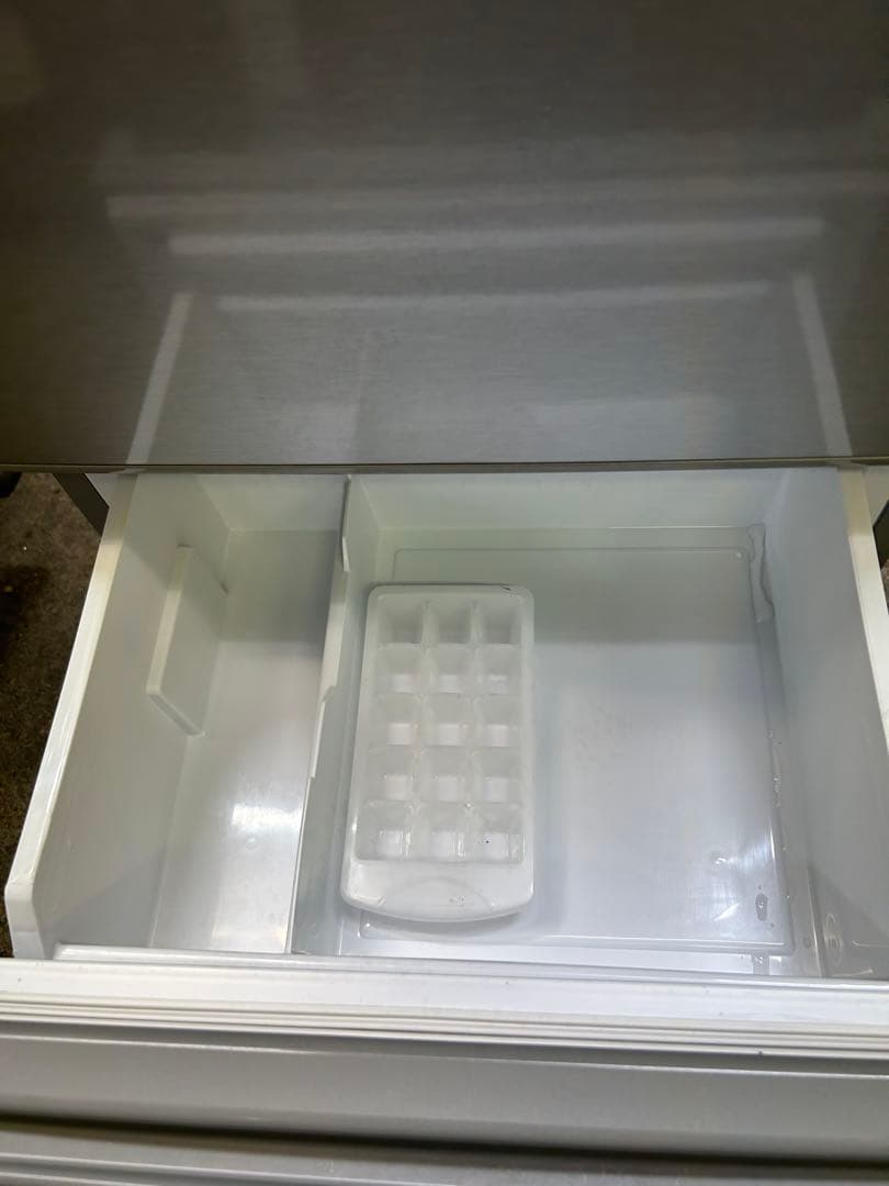 アクア 201L 冷凍冷蔵庫 2023年製 AQR-20N ブラッシュシルバー