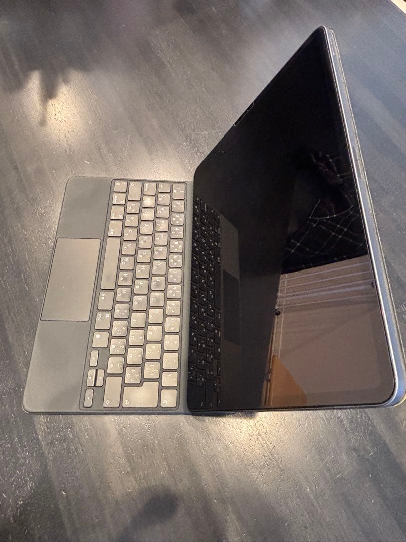 iPad Pro12.9スペースグレー 256GB Magic Keyboard