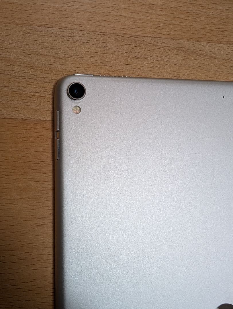 ipad pro 10.5インチ WiFiモデル 64G シルバー 付属品付き