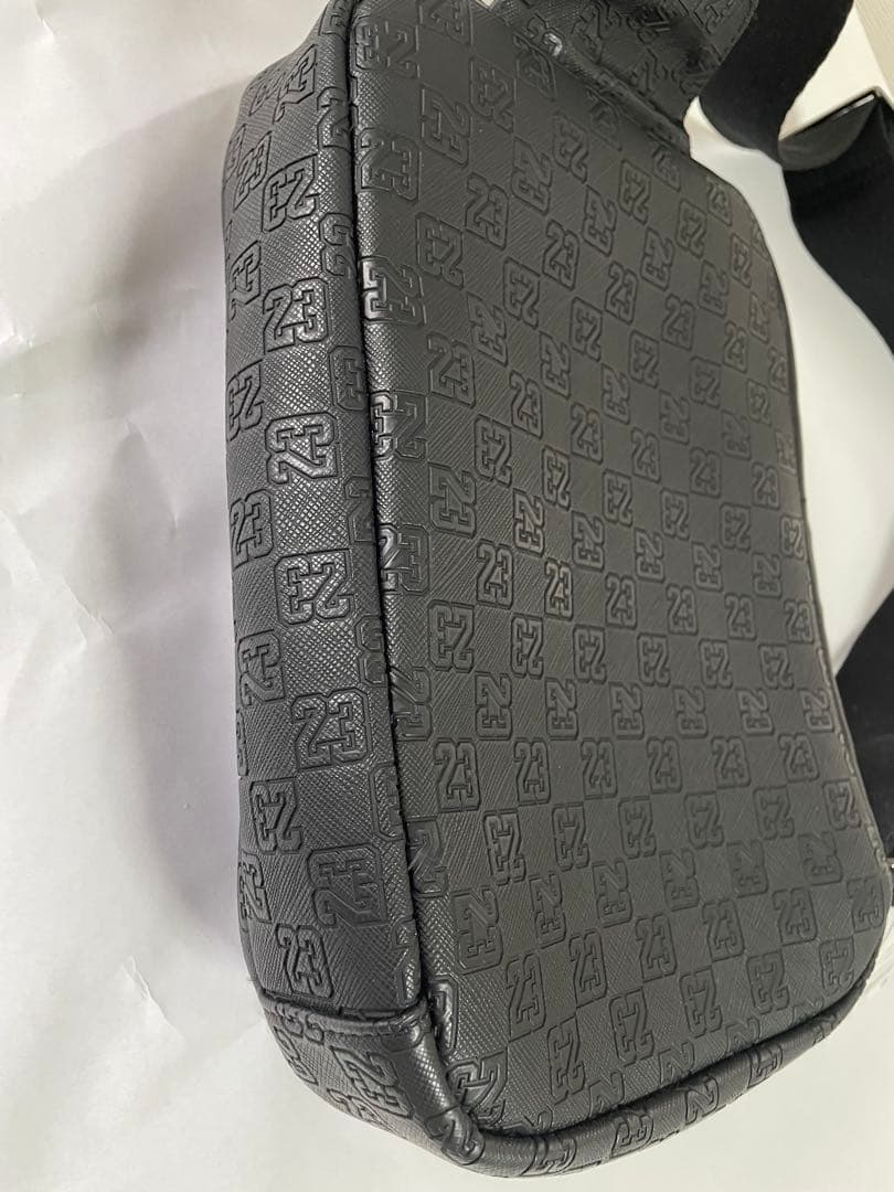 Jordan モノグラム　タグ付き　ショルダーバッグ　ブラック