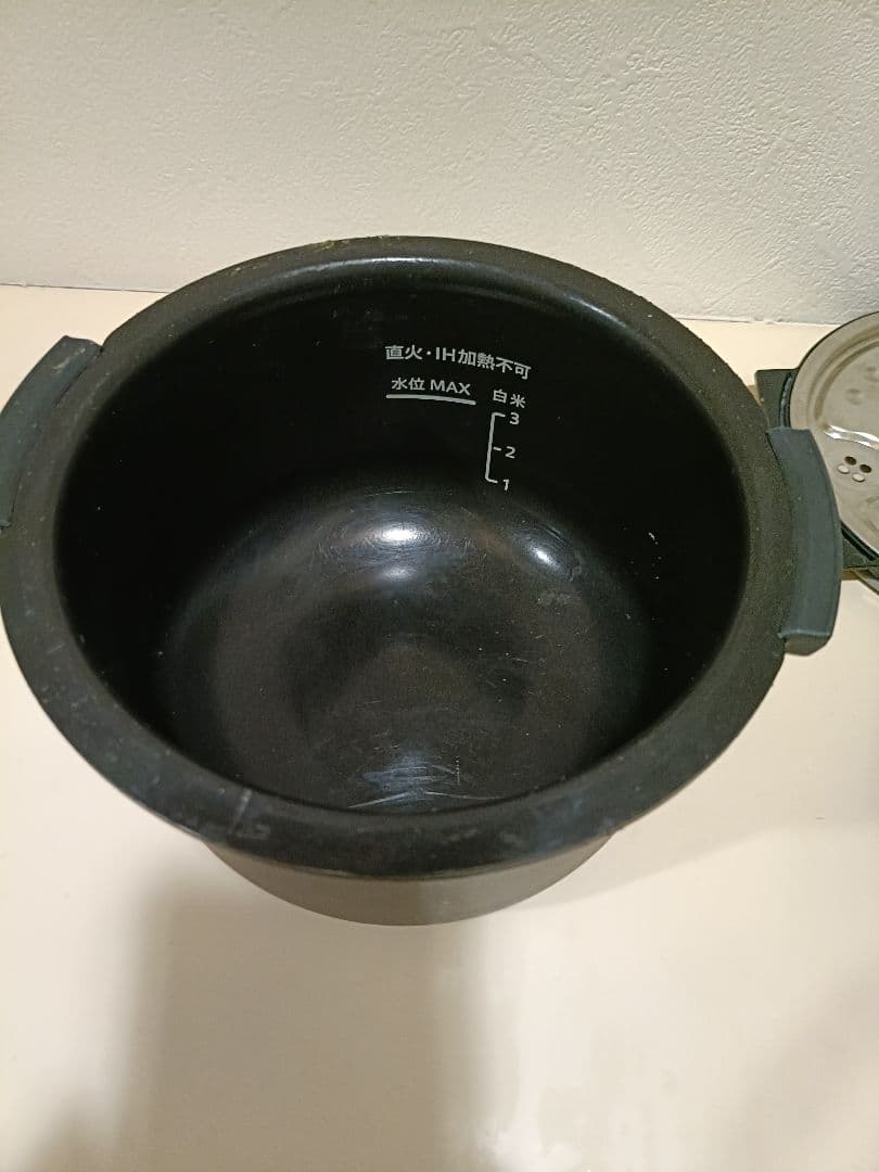 SHARP HEALSIO 電気圧力鍋 ホワイト　KN-HW10G-W