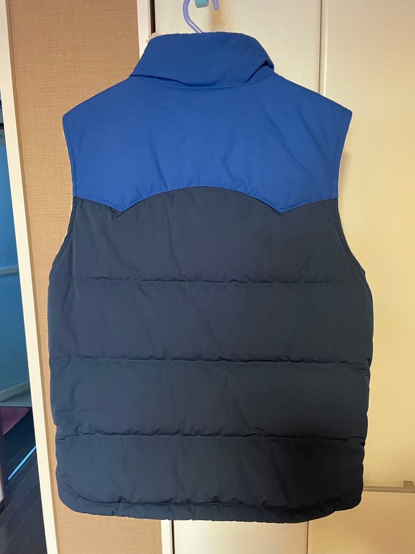 patagonia ダウンベスト Sサイズ 青/ネイビー