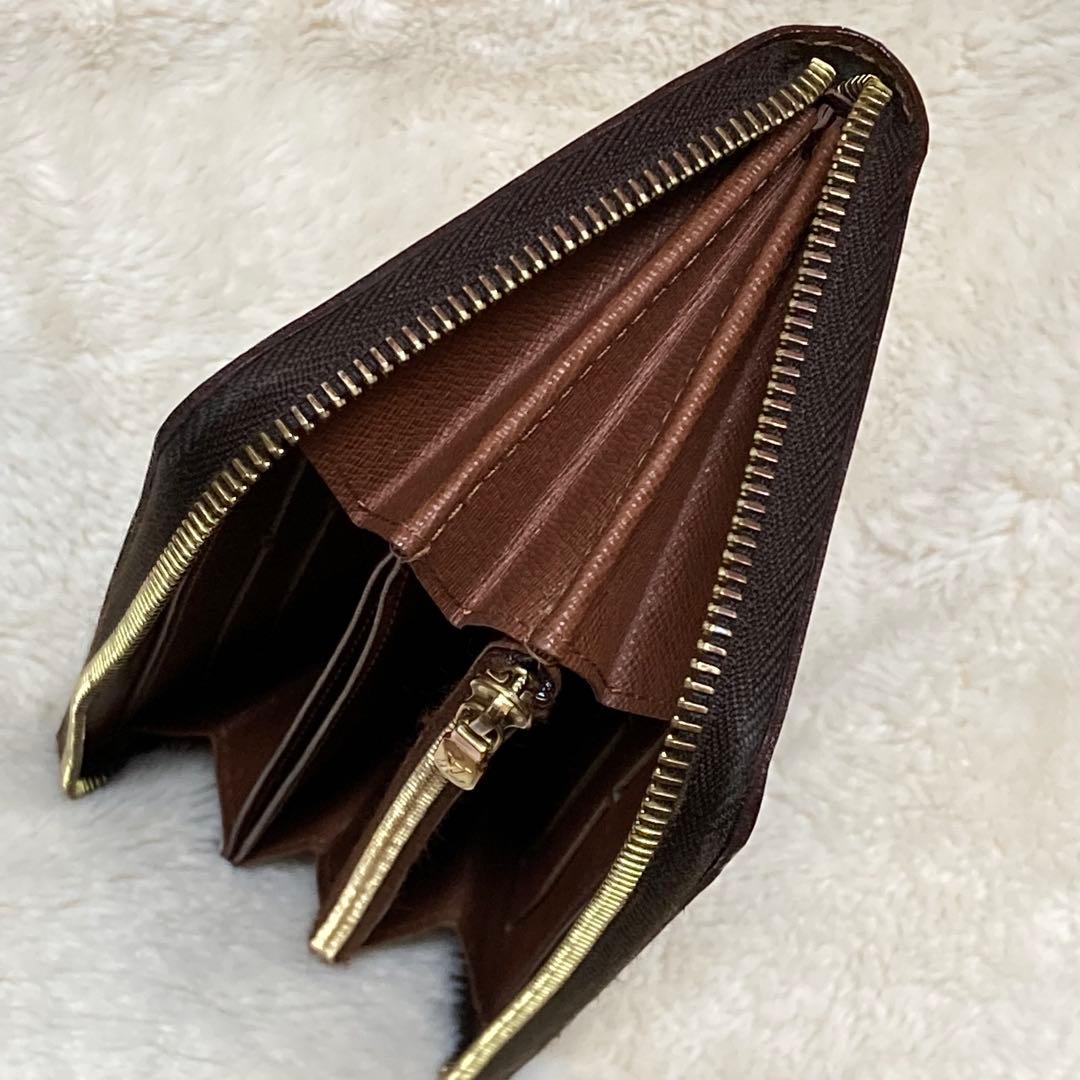 【極美品】ルイヴィトン 長財布 ジッピーウォレット モノグラム M60019