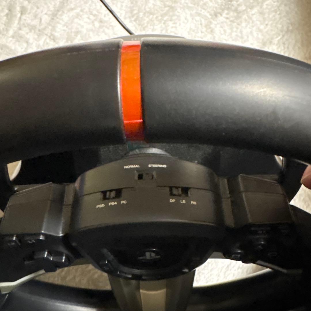 レーシングホイールエイペックス (PS4/PS5) 美品