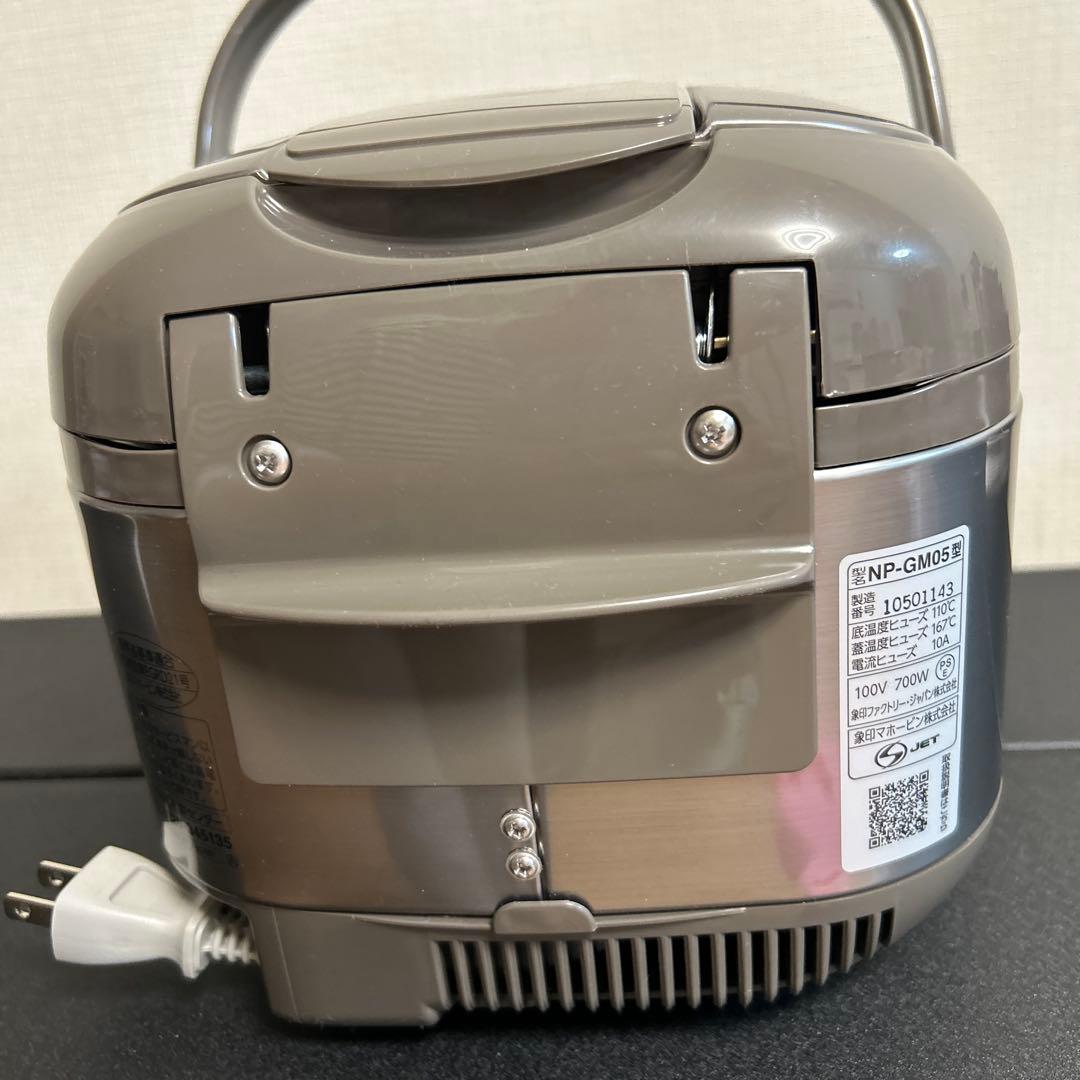 【12/16限定価格】象印 NP-GM05 炊飯器 豪熱沸とうIH 日本製超美品