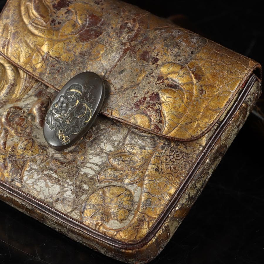 Y2978-2 時代物 金銀象嵌金具 金蒔絵 煙管入れ 煙草入れ 提物　　ち