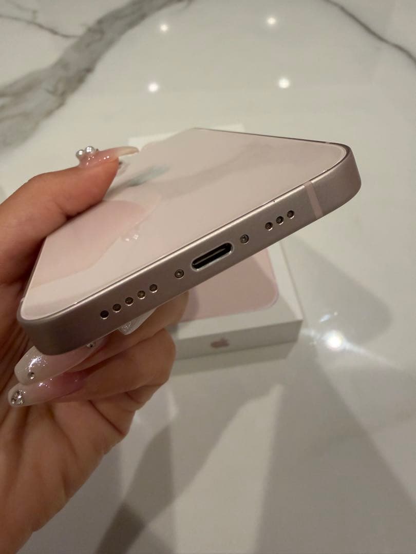 【美品】iPhone13 128GB ピンク