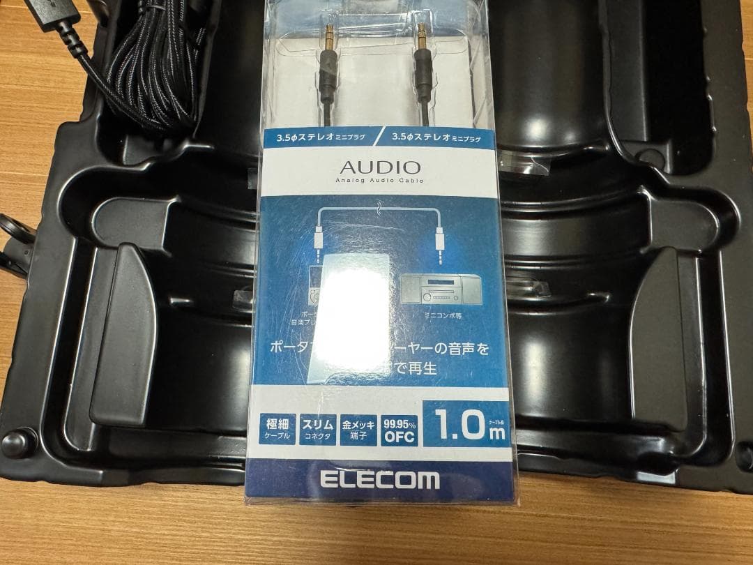 ほぼ新品 HyperX QuadCast S + おまけケーブル