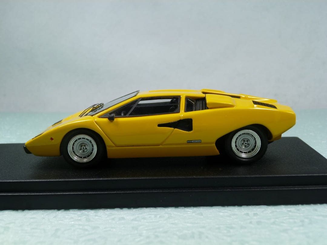 専用品MRコレクション　ランボルギーニ カウンタック ＬＰ４００　１９７８年　黄