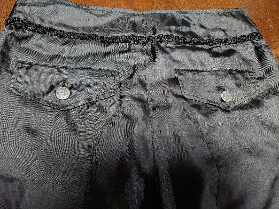 アリスアウアアaliceauaaサテン七分丈フリルパンツゴシック