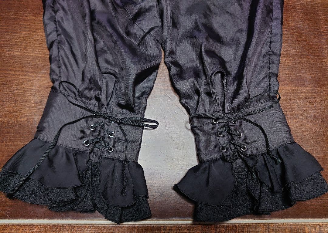 アリスアウアアaliceauaaサテン七分丈フリルパンツゴシック