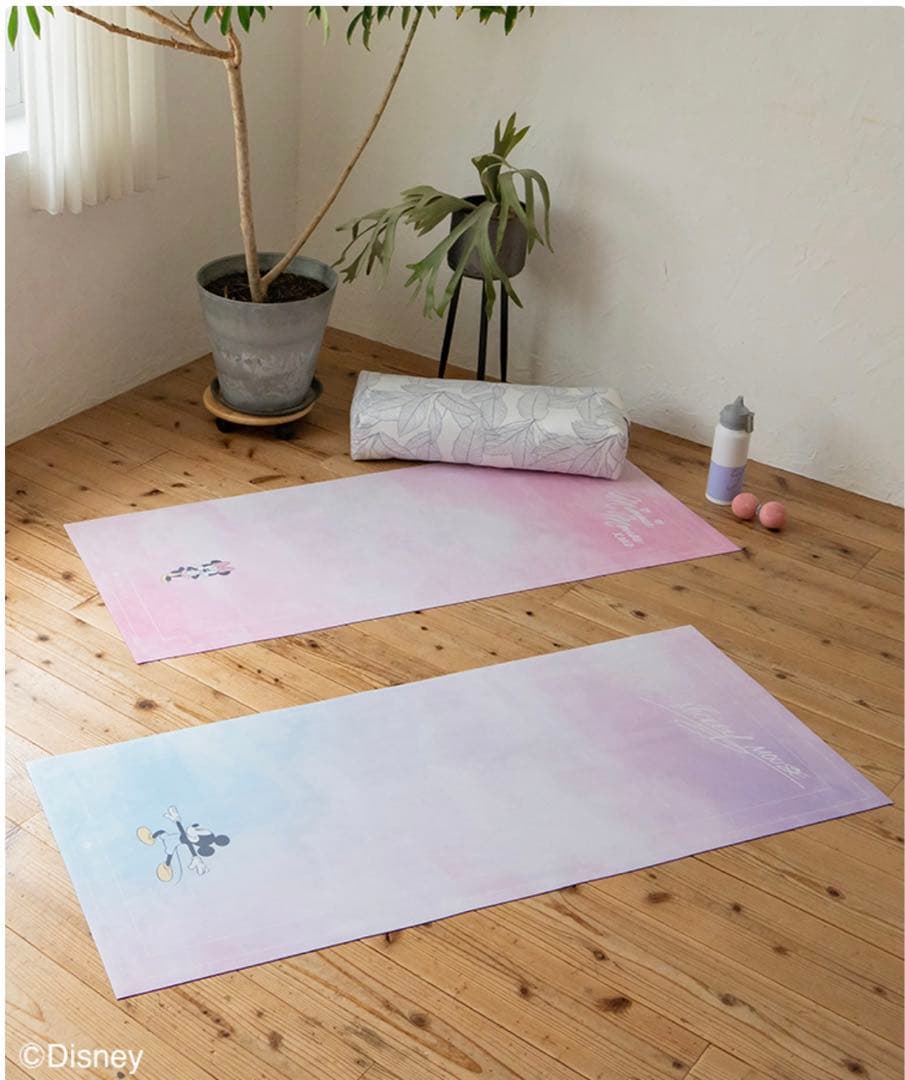 ✨新品未開封✨LAVA限定 ディズニー ミッキーマウス トラベルヨガマット