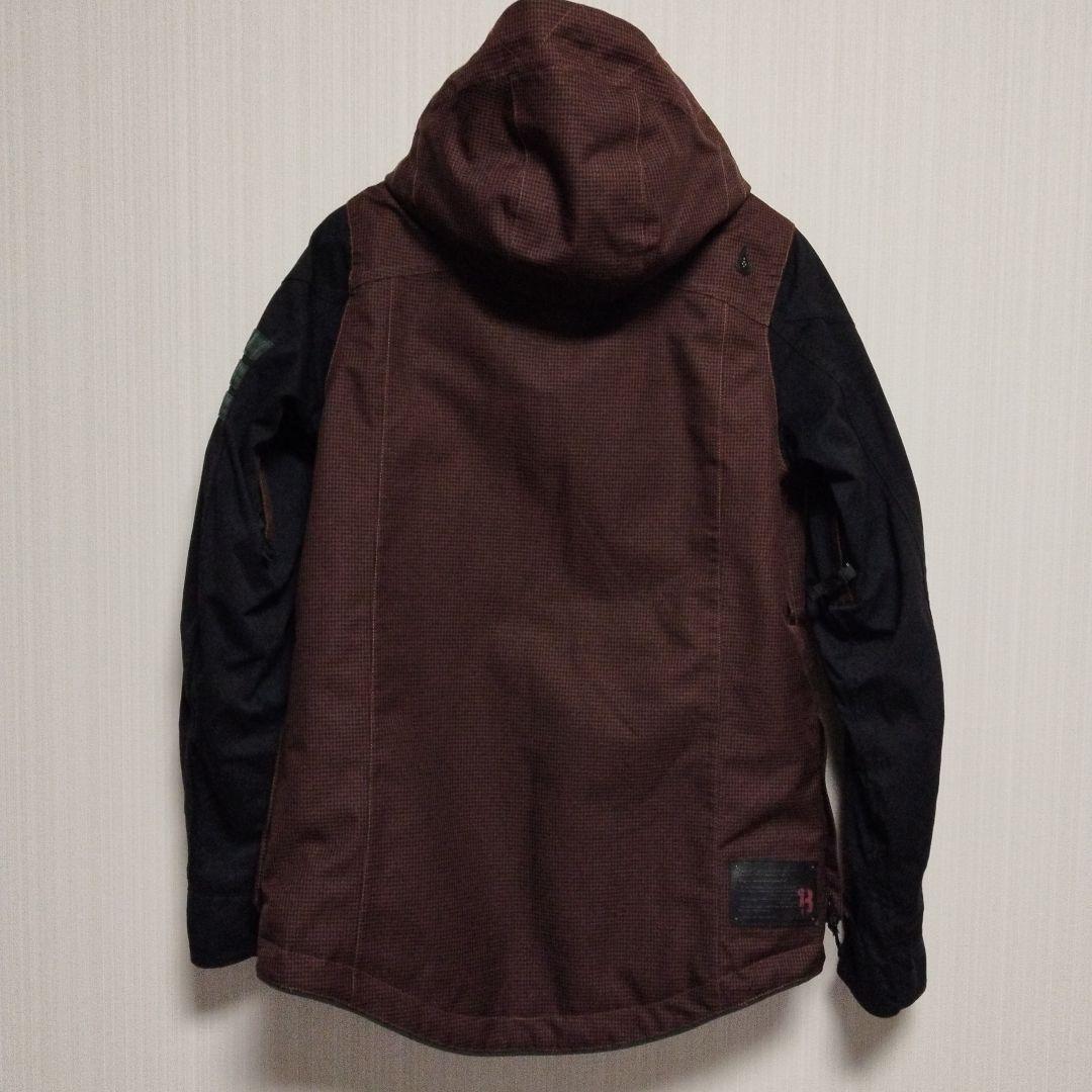 【極美品】バートン　スノボーウェア　ジャケット　M　レディース