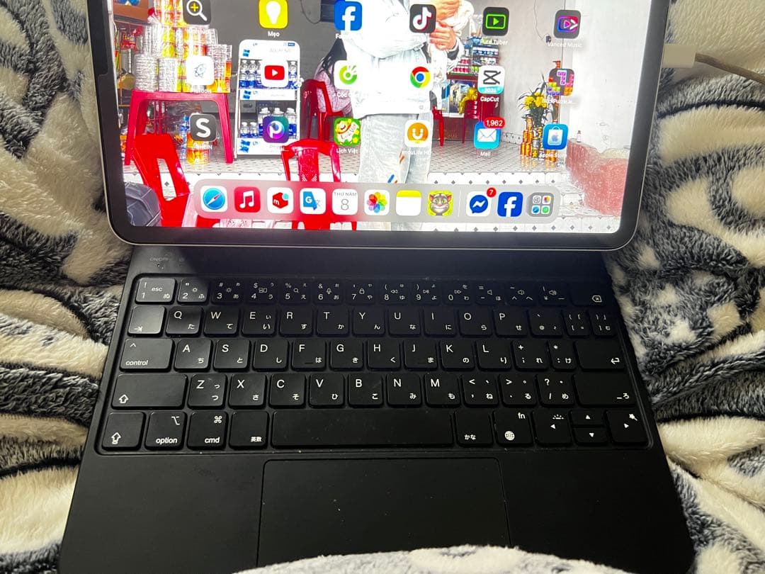 11インチiPad Pro第3世代M1Wi-Fi+セルラーモデル