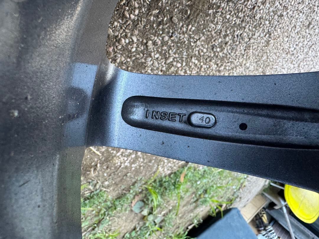 【最終値下げ】ENKEI PF07 18インチ　9j +44 pcd 100