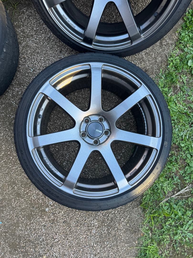 【最終値下げ】ENKEI PF07 18インチ　9j +44 pcd 100