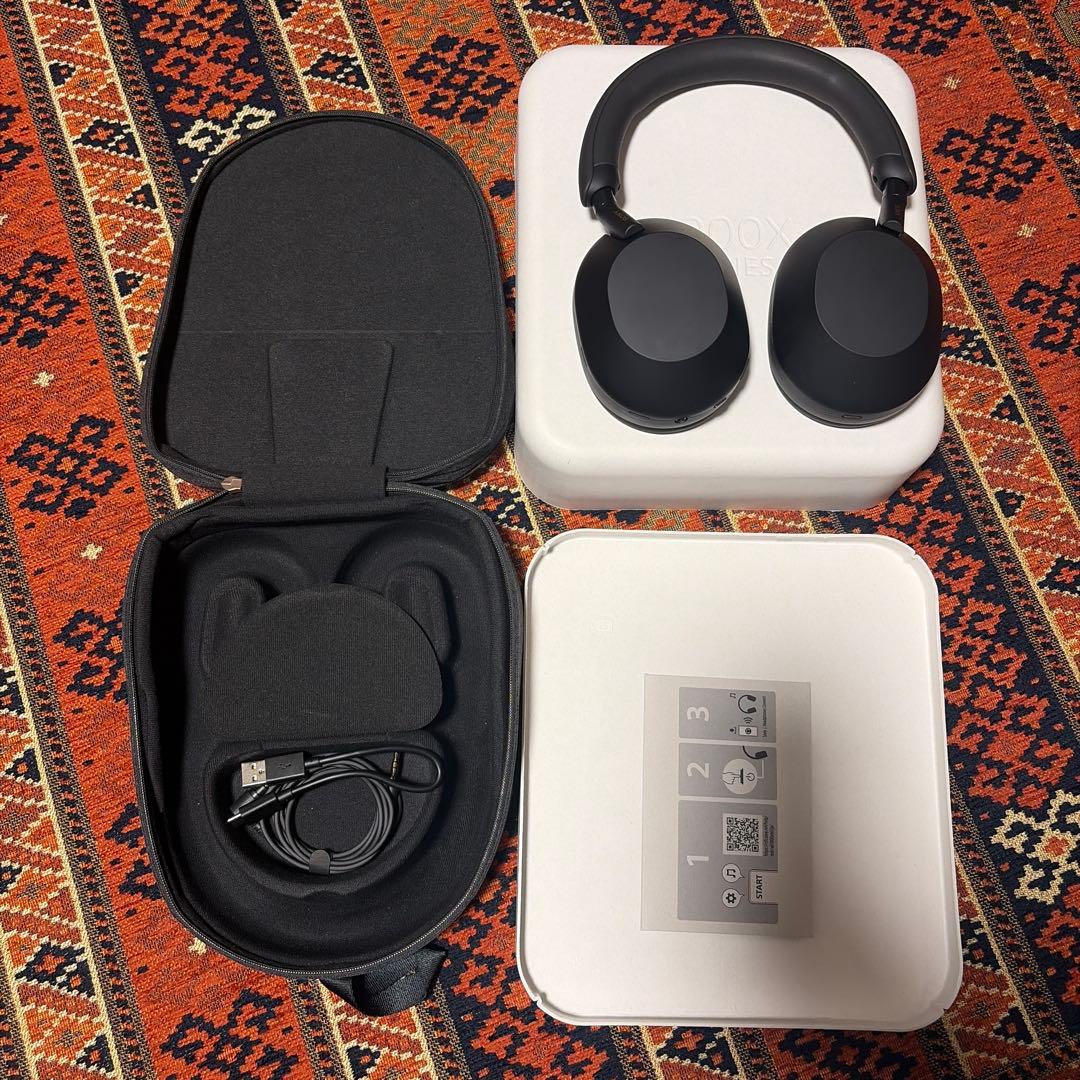 1000X Series ワイヤレスヘッドホン WH-1000XM5