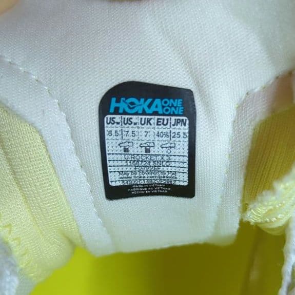 【2月1日迄】HOKA ROCKET X 3　オールジェンダー25.5cm