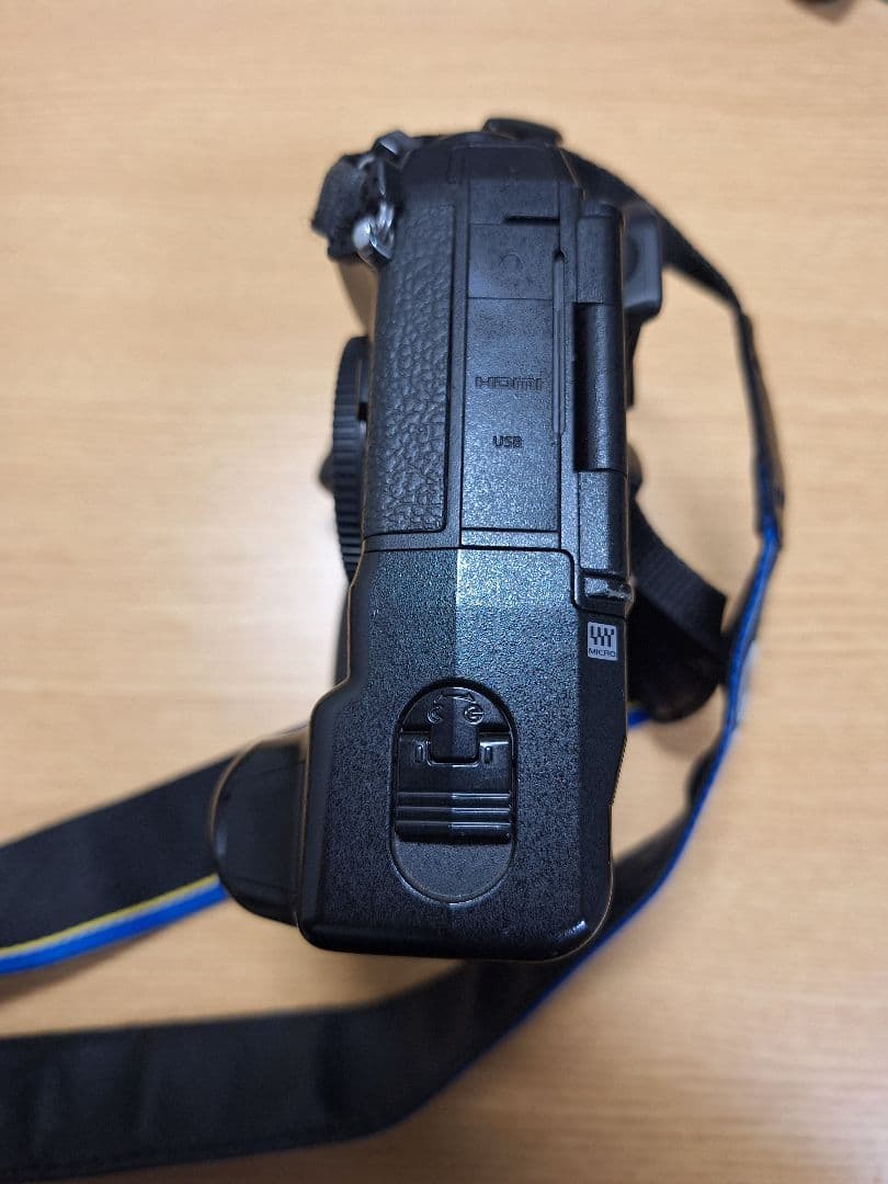 OLYMPUS　OM-D　E-M1X