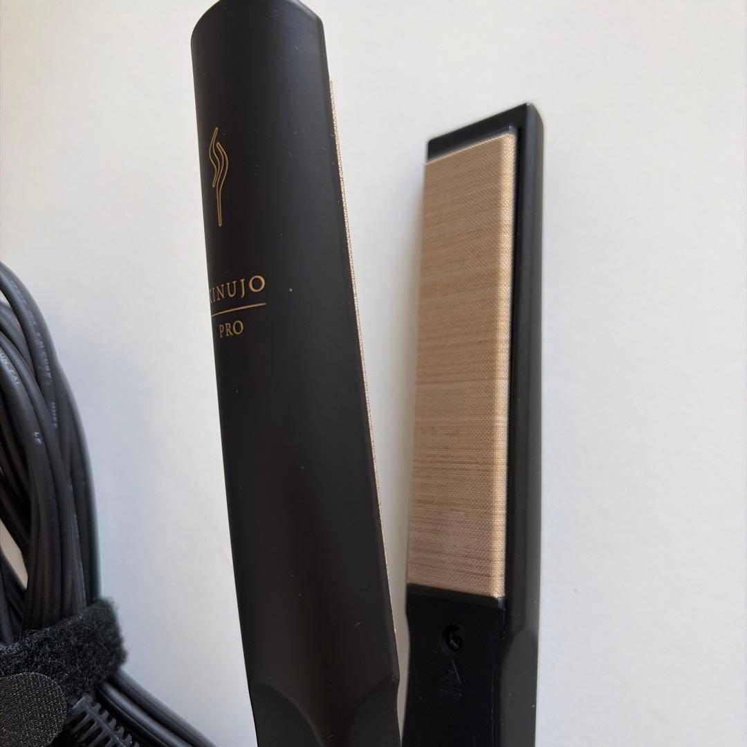 絹女　kinujo pro ストレートヘアーヘアーアイロン