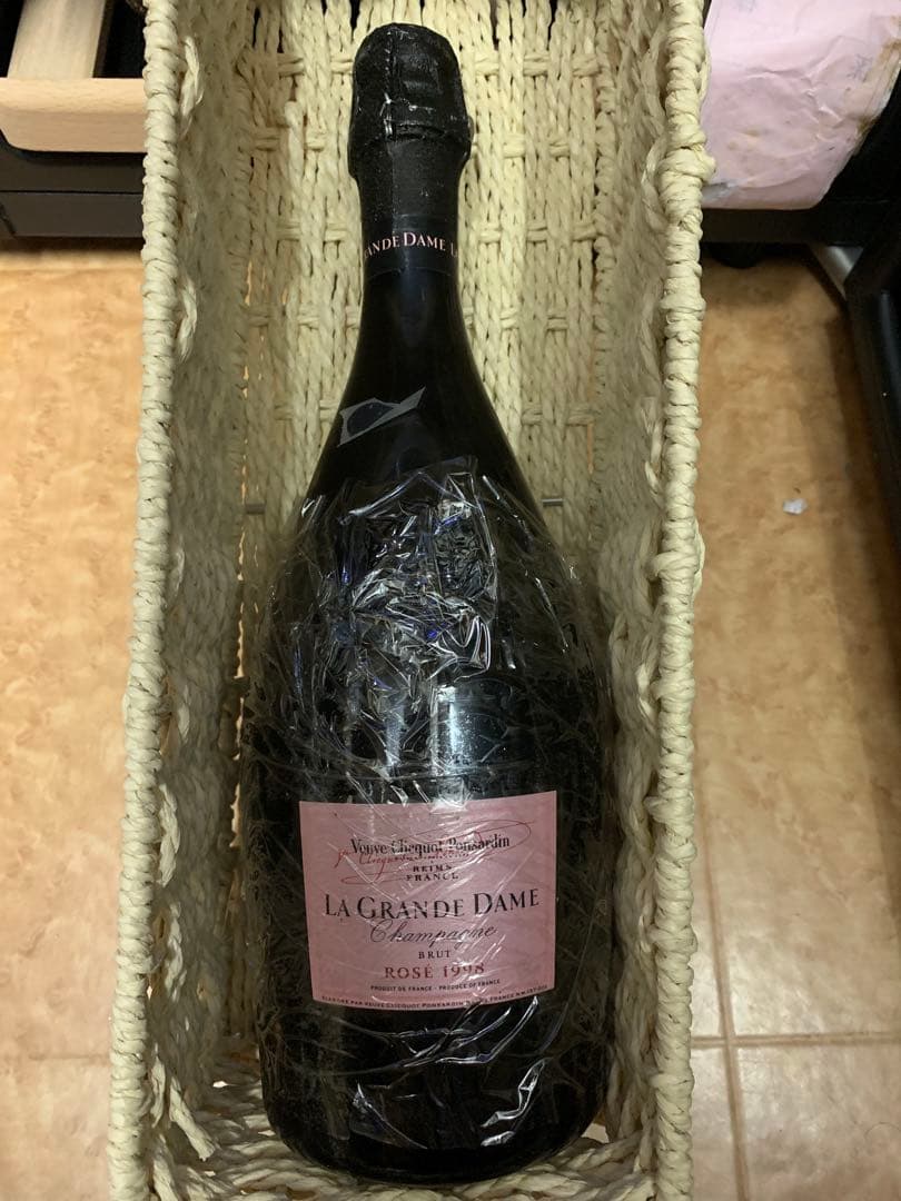 ヴーヴクリコラグランダムロゼ