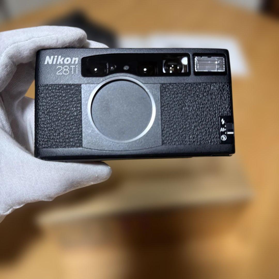 Nikon 28ti フィルムカメラ【お値下げ中】