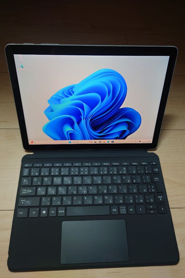 Surface Go 3 + 純正キーボード + Office 2024付き