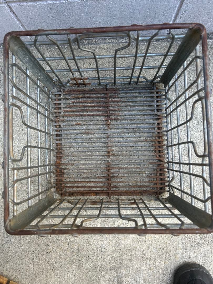 ヴィンテージ ワイヤークレート ミルククレート