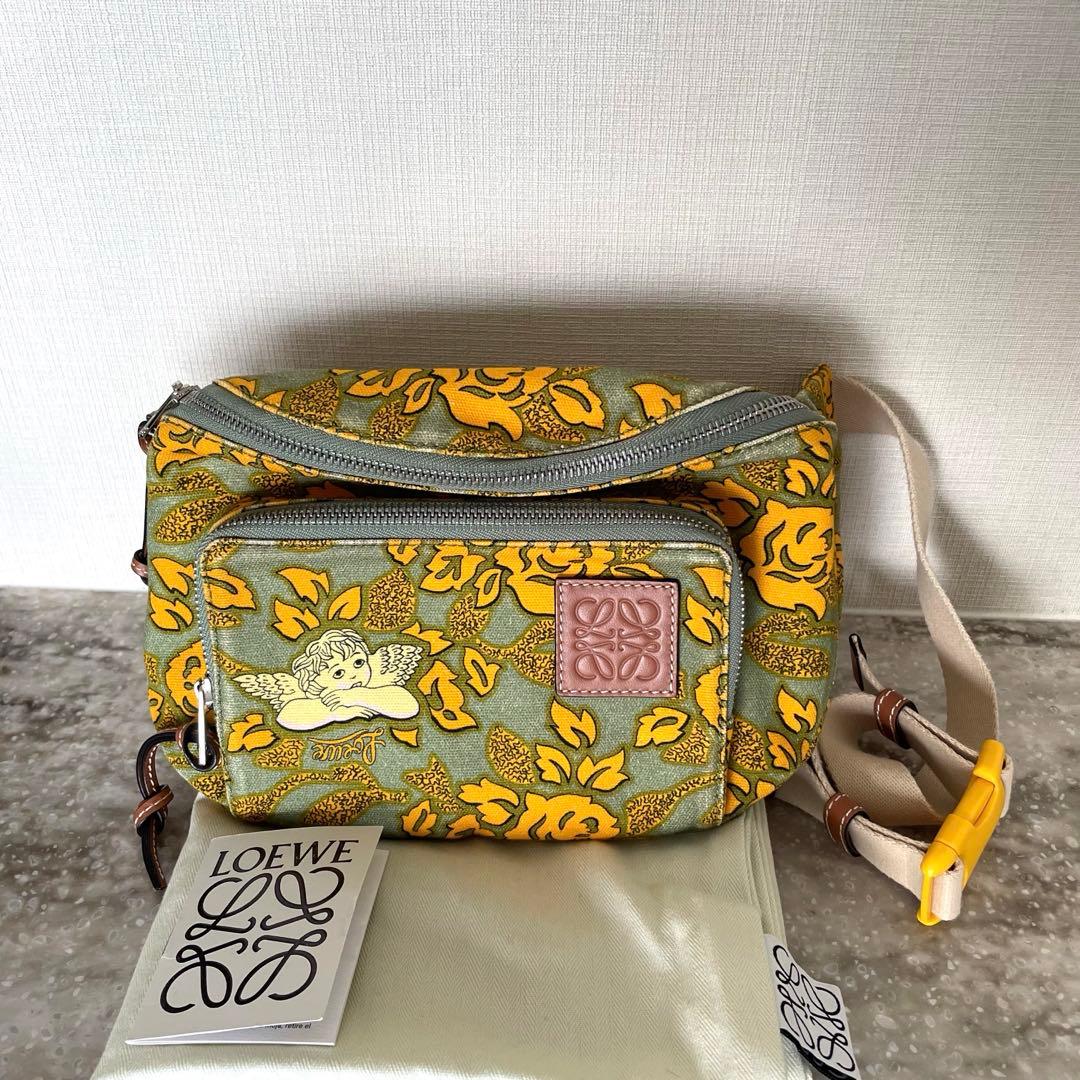 ロエベ（LOEWE）　パウラズ イビザ コレクション　ボディバッグ