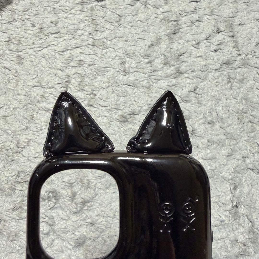 Urban Sophistication 猫耳ケース　iphone17