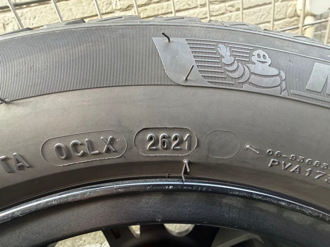 ミシュランスタッドレスタイヤ 195 65 R15 ノア80系 21年製