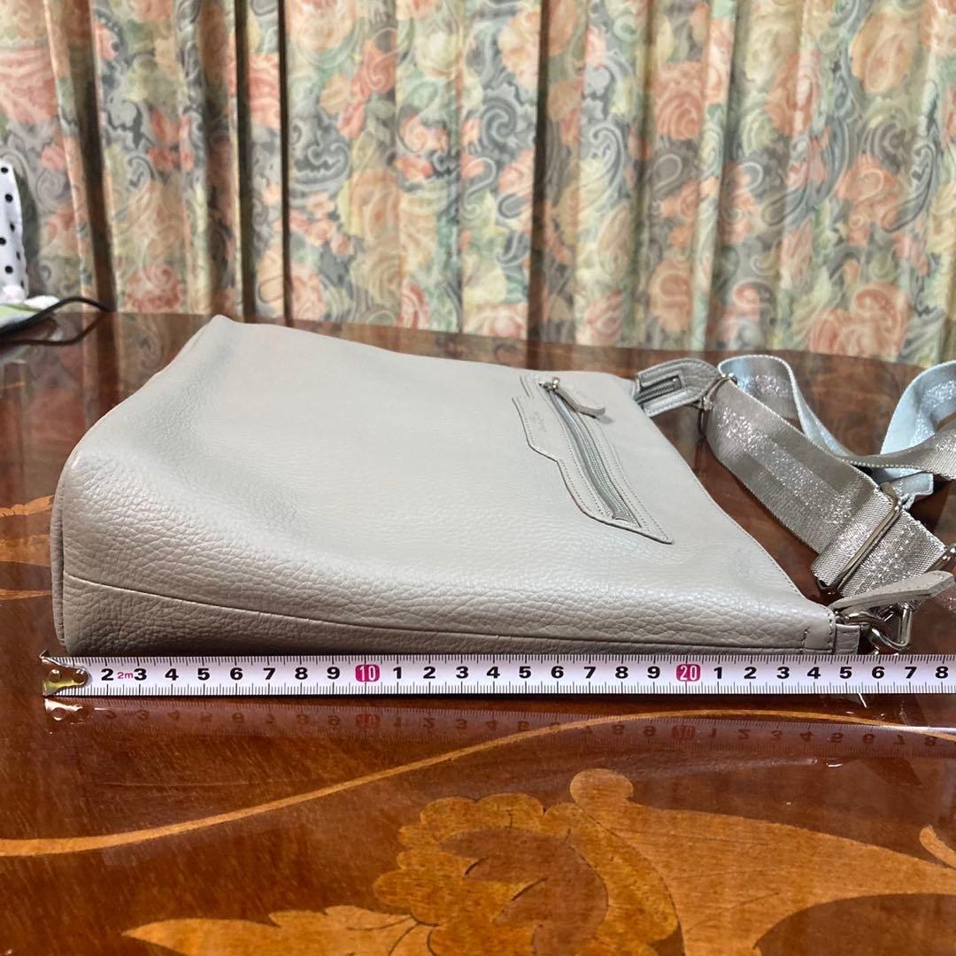 サロンドアルファード　ショルダーバッグ 日本製