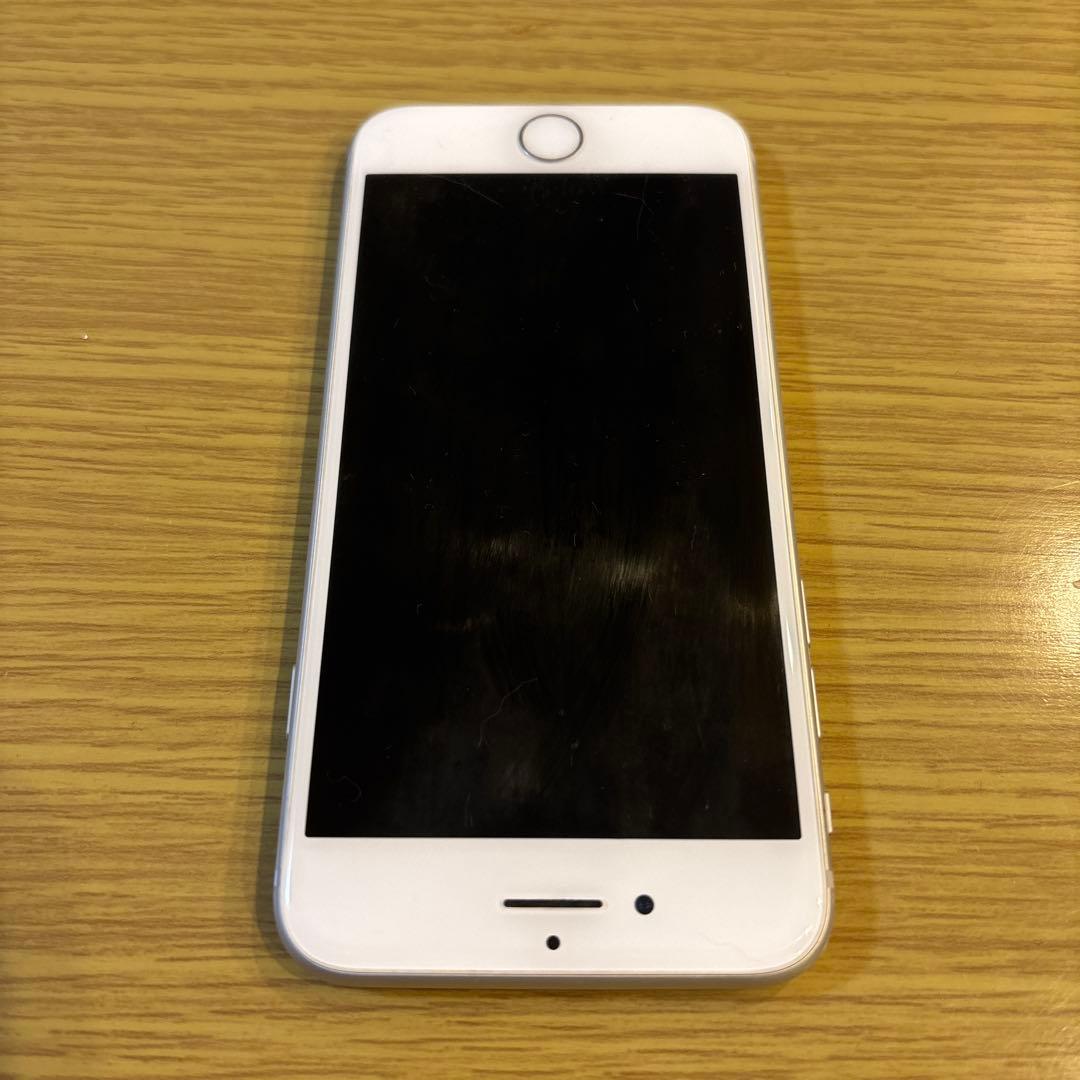 Apple iPhone 8 ホワイト