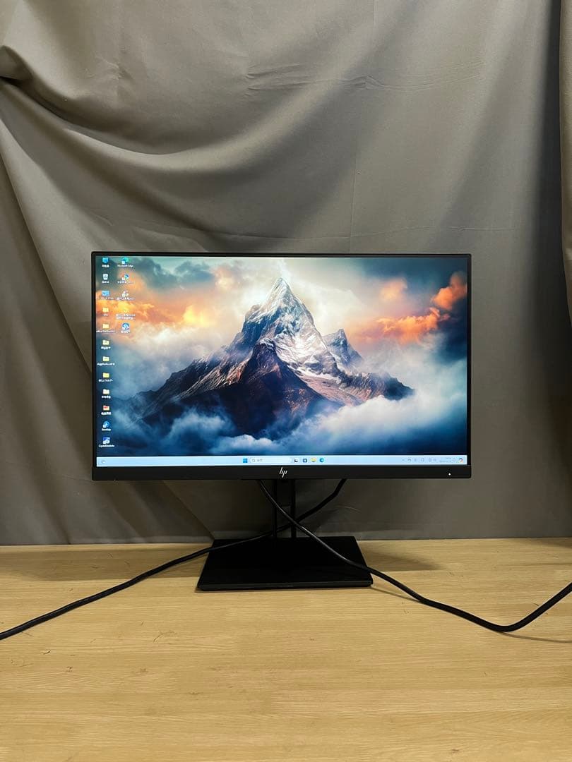 HP Z23n G2 23インチモニター　PS4対応　高さ調整　回転機能